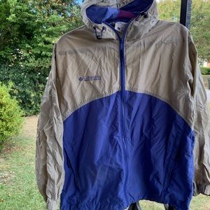 Lightweight Columbia Hooded Windbreaker Rain Jacket